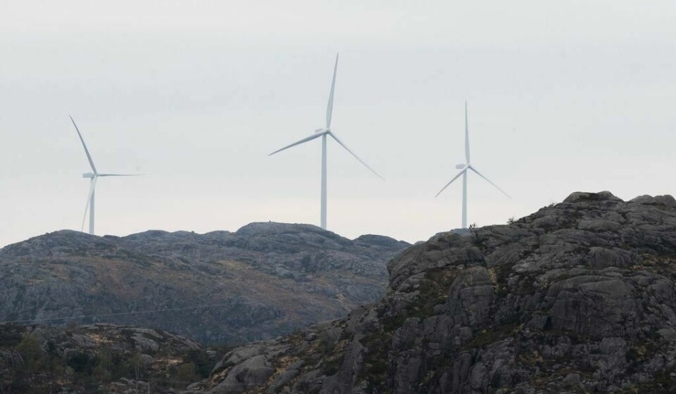 Høyre-leder Erna Solberg vil ha flere vindturbiner i Rogaland. Eigersund er en av kommunene som allerede har fått en kraftig utbygging. leder