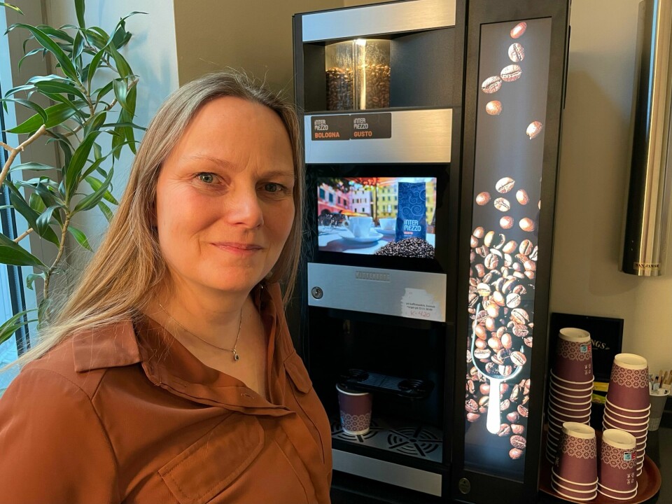 – Som forskningen viser, hviler det et stort ansvar på dagligvarebransjen, konstaterer Aps Linden Monsen Merkesdal. – De vet hva som trigger forbrukeren til å handle. Da vil jeg anta at de også sitter med kunnskap om hva som skal til for at forbrukeren handler mindre, sier Linda Monsen Merkesdal (Ap) om dagligvarebransjen.