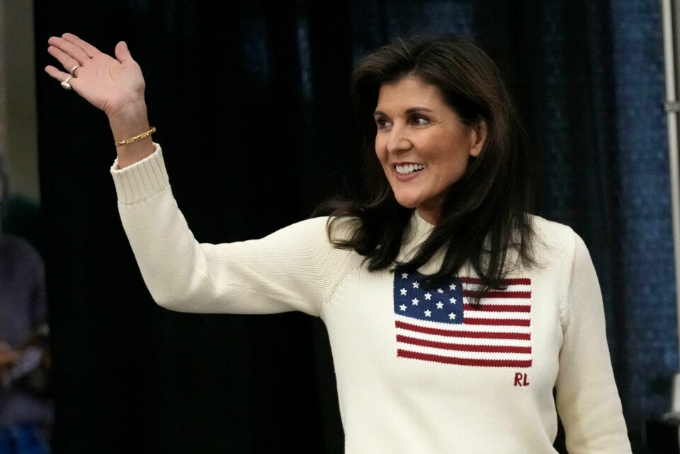 Nikki Haley stiller spørsmål ved Trumps mentale evner etter at han rotet med navn fredag. Foto: Robert F. Bukaty / AP / NTB Nikki Haley stiller spørsmål ved Trumps mentale evner etter at han rotet med navn fredag. Foto: Robert F. Bukaty / AP / NTB
