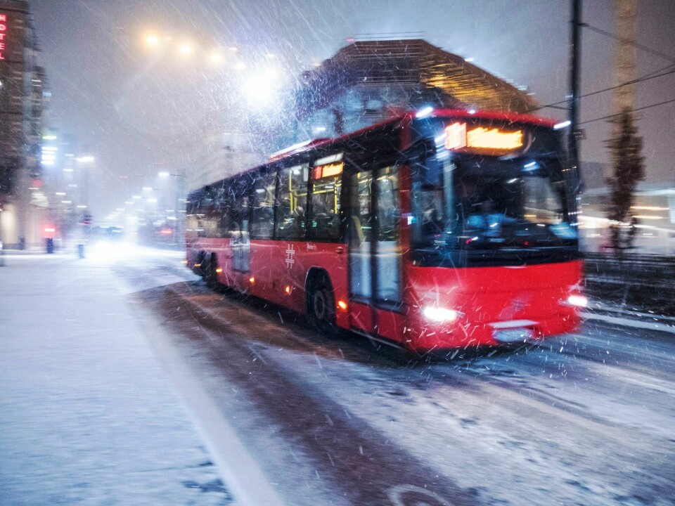 Byens kollektivsjåfører gjør en formidabel jobb under krevende forhold denne vinteren. De fortjener en solid porsjon ros, mener Karsten S. Gundersen. Snøvær, buss, kollektivtrafikk, Oslo