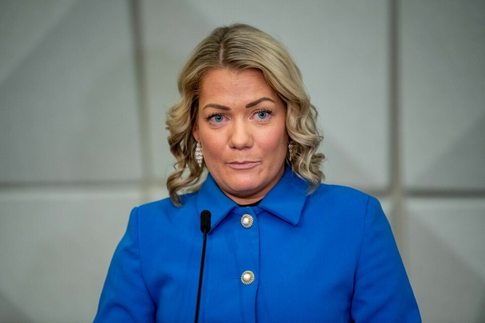 Sandra Borch (Sp) på pressekonferansen fredag der hun kunngjorde at hun trekker seg som statsråd. Sandra Borch (Sp) på pressekonferansen fredag der hun kunngjorde at hun trekker seg som statsråd.