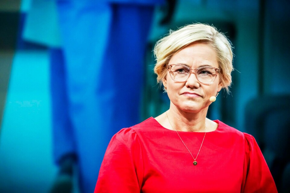 Det vil være kritisk for samfunnet dersom masteroppgaven til profilerte politikere fremstår som negative eksempler på hvor «unødvendig» det er med slik kompetanse, skriver Ann-Chatrin Linqvist Leonardsen. På bildet helseminister Ingvild Kjerkol (Ap), som nå opplever å få sin oppgave gransket og gjennomgått. Helseminister Ingvild Kjerkol (Ap)
