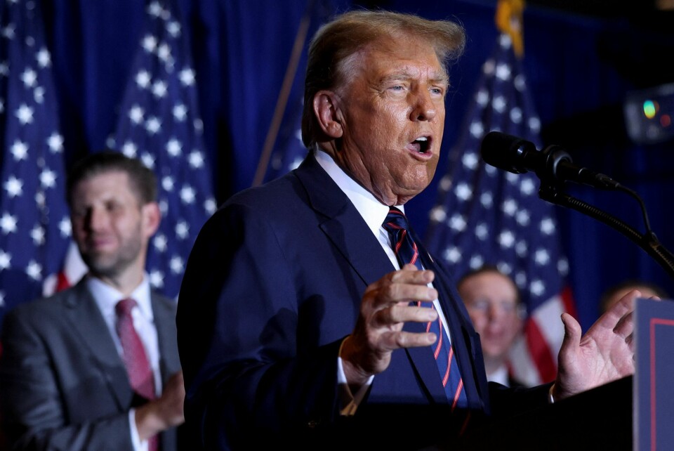 Donald Trump sikter mot en retur til Det hvite hus etter presidentvalget i november. Republican presidential candidate and former U.S. President Donald Trump speaks during his New Hampshire presidential primary election night watch party, in Nashua, New Hampshire, U.S., January 23, 2024. REUTERS/Mike Segar