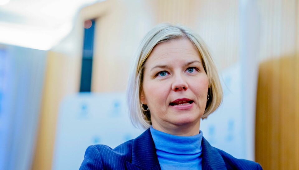 Venstre-leder Guri Melby åpner for å støtte Erna Solberg som statsministerkandidat. Venstre-leder Guri Melby sier at hun setter pris på skrytet fra Johan H. Andresen. Foto: Stian Lysberg Solum / NTB