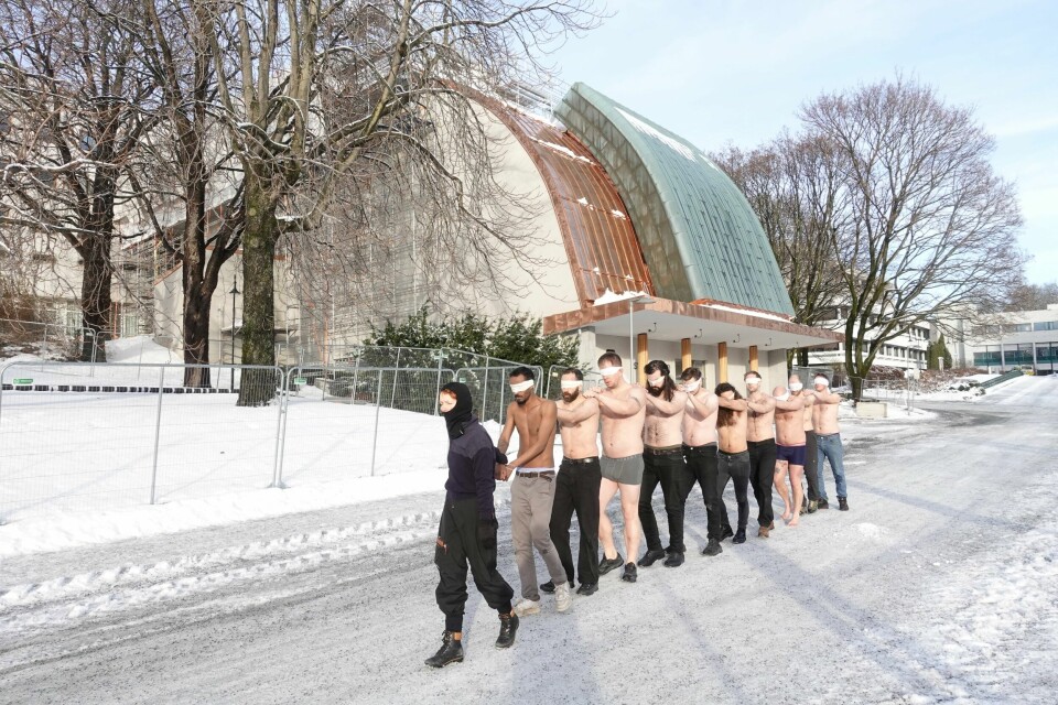 Aksjonsgruppa for Palestina demonstrasjon utenfor NRK før tredje delfinale i MGP. De krever at Israel skal utestenges fra Eurovision Song Contest 2024. Aksjonsgruppa for Palestina demonstrasjon utenfor NRK før tredje delfinale i MGP. De krever at Israel skal utestenges fra Eurovision Song Contest 2024.