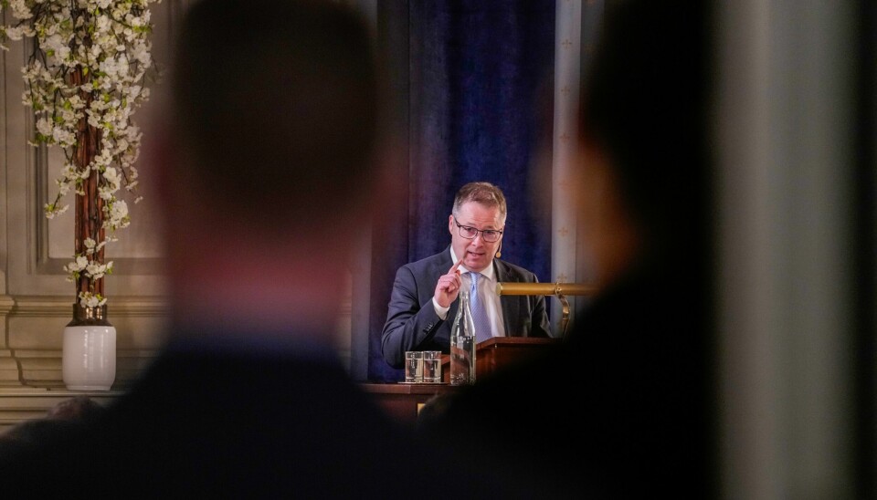 Forsvarsminister Bjørn Arild Gram (Sp) tegnet opp omfattende endringer og oppgraderinger i forsvarssektoren de kommende årene da han talte til Oslo Militære Samfund mandag kveld. Foto: Javad Parsa / NTB Forsvarsminister Bjørn Arild Gram (Sp) tegnet opp omfattende endringer og oppgraderinger i forsvarssektoren de kommende årene da han talte til Oslo Militære Samfund mandag kveld. Foto: Javad Parsa / NTB