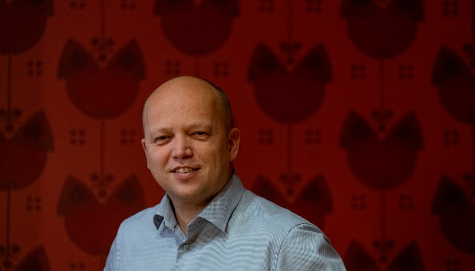 Norges finansminister Trygve Slagsvold Vedum (Sp) har regnet på effekten av å kutte formuesskatten. Norsk økonomi er på vei gjennom det verste. Norske husholdninger går etter alle solemerker en lysere tid i møte, tror finansminister Trygve Slagsvold Vedum (Sp). Foto: Fredrik Varfjell / NTB