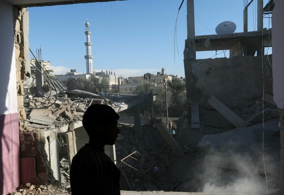 Gaza er herjet av bomber, matmangel og sykdommer. Titusenvis er drept. Nå foreslår Hamas våpenhvile og fangeutveksling. Gaza er herjet av bomber, matmangel og sykdommer. Titusenvis er drept, og millioner er på flukt.