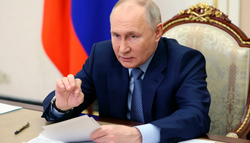 Vladimir Putin sier at Russland jobber for å frigi gisler på Gazastripen Vladimir Putin sier at Russland jobber for å frigi gisler på Gazastripen. Foto: Aleksander Kazakov / Sputnik / Kreml / AP / NTB