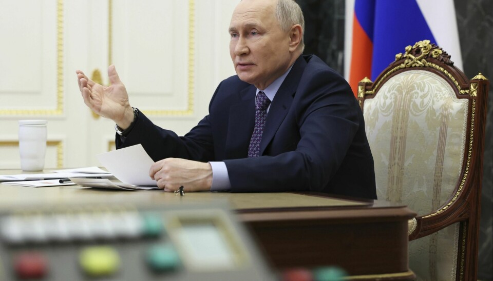 Russlands president Vladimir Putin hadde torsdag en timelang telefonsamtale med Kinas president Xi Jinping. Russlands president Vladimir Putin hadde torsdag en timelang telefonsamtale med Kinas president Xi Jinping. Foto: Alexander Kazakov / Sputnik / AP / NTB