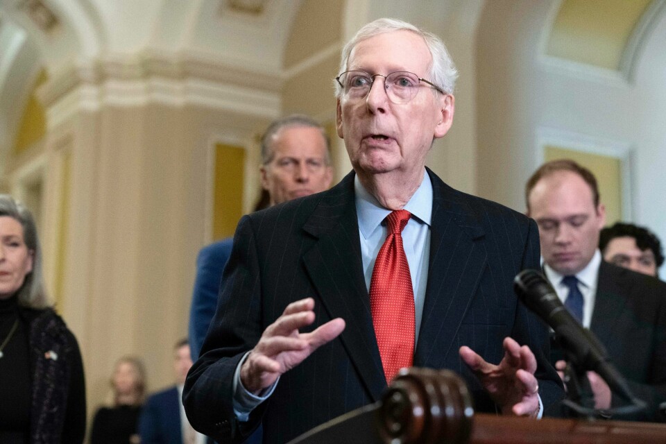 Minoritetsleder i Senatet, Republikaneren Mitch McConnell, peker på trusselen fra Russland som grunn til at det er viktig å få gjennom en støttepakke til Ukraina.