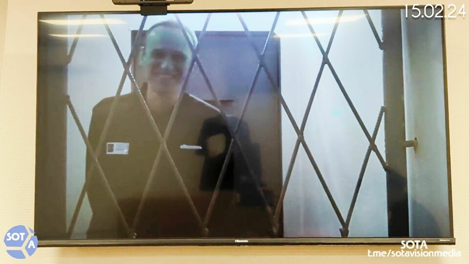 Skjermdump av video av Aleksej Navalnyj under et fengselsmøte 15. februar. Dagen etter ble han meldt død. Skjermdump av video av Aleksej Navalnyj under et fengselsmøte 15. februar. Dagen etter ble han meldt død. Foto: AP / NTB