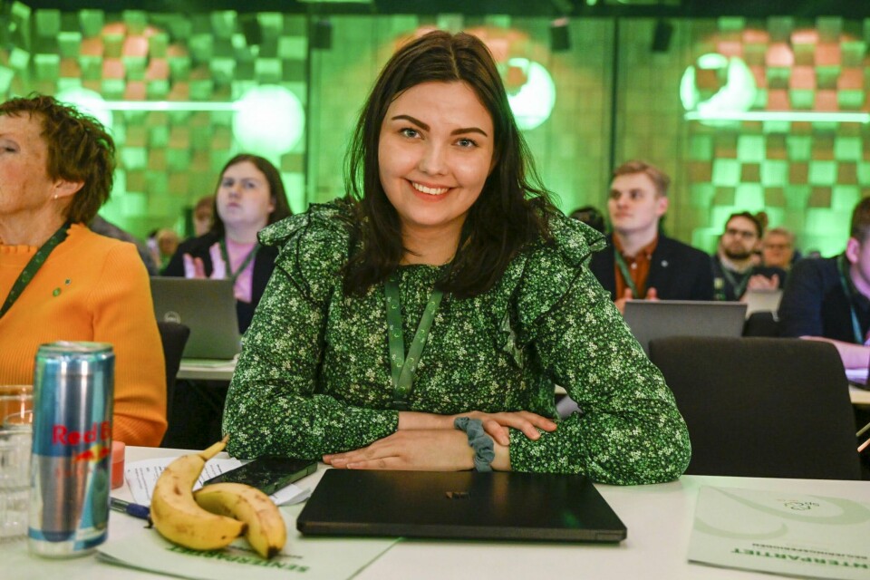 – Hvis vi skal arbeide for et samfunn med mindre rus, mener jeg at det å kunne straffe rekreasjonsbruk av narkotika er en del av det, sier leder Andrine Hanssen-Seppola i Senterungdommen. Leder for Senterungdommen, Andrine Hanssen-Seppola, overtokk som leder i fjor. Nå innstilles hun til gjenvalg av ungdomspartiets valgkomité. Foto: Joakim Halvorsen / NTB