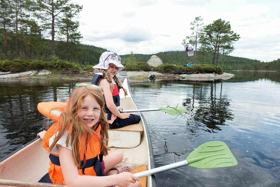 Jeg håper årets sommer kan gjøre at flere finner ut at man ikke trenger å reise jorden rundt for å få den gode følelsen av ferie og spennende opplevelser, skriver Ingvild Sørensen. Foto: Gorm Kallestad/NTB scanpix