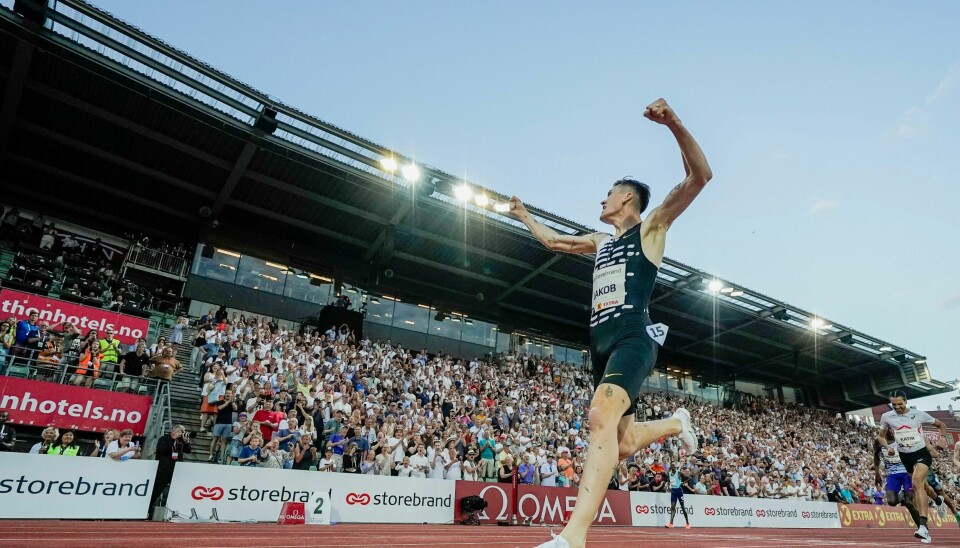Jakob Ingebrigtsen kunne juble for europarekord på Bislett torsdag. Jakob Ingebrigtsen kunne juble for europarekord på Bislett torsdag. Foto: Fredrik Varfjell / NTB