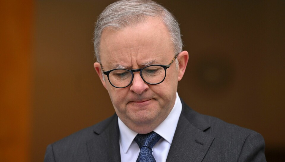 Australias statsminister Anthony Albanese viser til hensyn til nasjonal sikkerhet når han nå vil hindre Russland fra å oppføre ny ambassadebygning like ved parlamentsbygningen i Canberra. Australias statsminister Anthony Albanese viser til hensyn til nasjonal sikkerhet når han nå vil hindre Russland fra å oppføre ny ambassadebygning like ved parlamentsbygningen i Canberra. Foto: Mick Tsikas / AAP / AP / NTB