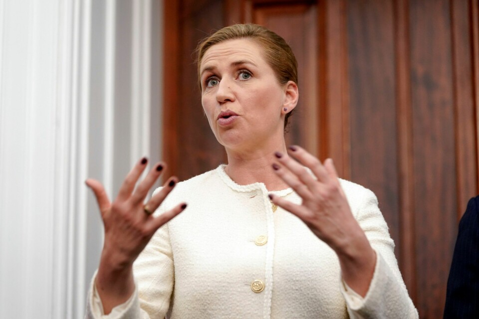 Danmarks statsminister Mette Frederiksen ser gjerne at Jens Stoltenberg fortsetter som Nato-sjef i et år til. Danmarks statsminister Mette Frederiksen ser gjerne at Jens Stoltenberg fortsetter som Nato-sjef i et år til. Foto: Mariam Zuhaib / AP / NTB