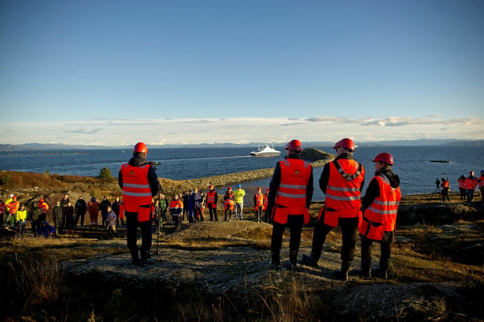 Slik så det ut da den første Rogfast-salven ble avfyrt i Arsvågen i januar 2018. Nå er hele prosjektet satt på vent.