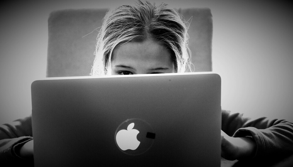 «Grovpornoen ligger helt åpent tilgjengelig på internett. Det er bare å søke, så kommer de råeste sexscener til skue.» skriver Frode Rekve. Illustrasjonsfoto: «Jeg nekter å tro at ungdom i Fredrikstad synes ekkel grovporno er noe særlig all right.» skriver Frode Rekve. Illustrasjonsfoto: