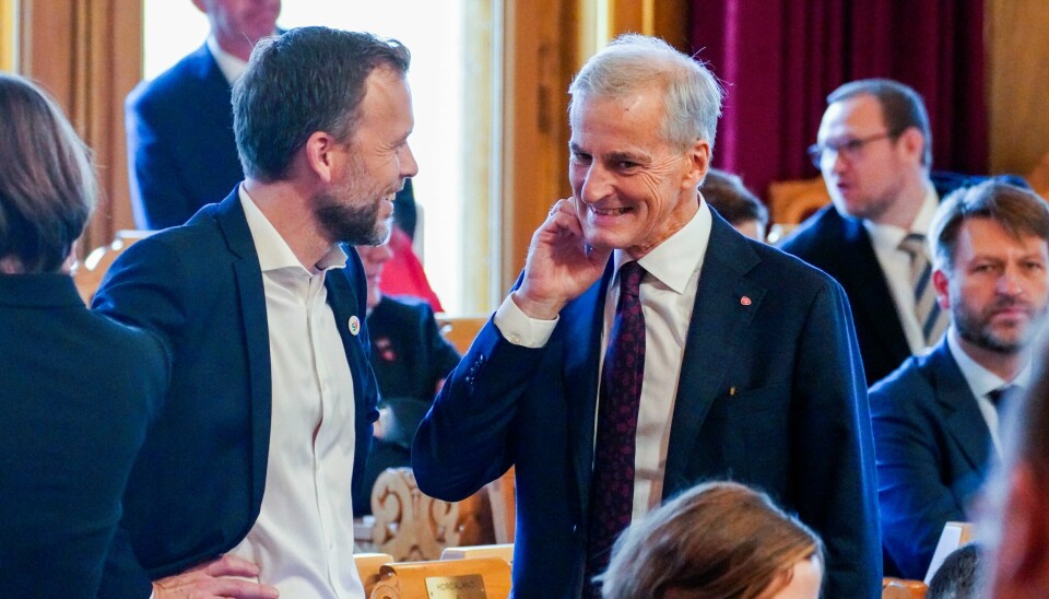 SV-leder Audun Lysbakken vil ikke hjelpe statsminister Jonas Gahr Støre ut av Arbeiderpartiets egne politiske kniper. Audun Lysbakken (SV) t.v. og Jonas Gahr Støre (AP) møtte hverandre igjen under åpningen av det 166. storting fredag.