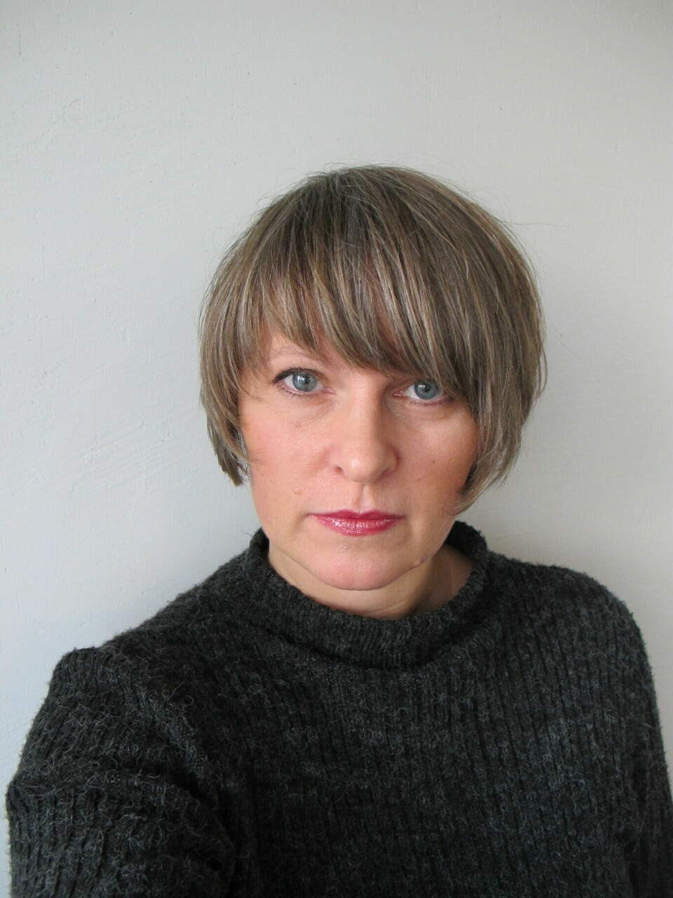 Maria Øksnes er professor i pedagogikk ved Institutt for lærerutdanning ved NTNU. Hennes forskningsinteresser er først og fremst knyttet til områdene lek, fritid, barndom og ungdom. Maria Øksnes er professor i pedagogikk ved Institutt for lærerutdanning ved NTNU. Hennes forskningsinteresser er først og fremst knyttet til områdene lek, fritid, barndom og ungdom.