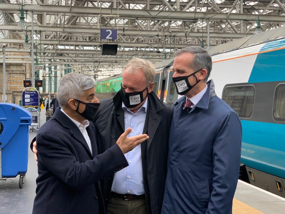 Raymond Johansen med London-ordfører Sadiq Khan og Los Angeles-ordfører Eric Garcetti. Raymond Johansen med London-ordfører Sadiq Khan og Los Angeles-ordfører Eric Garcetti.