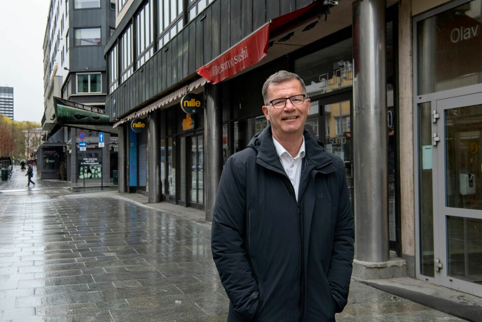 Robert Steen (Ap) mener folk må få kose seg i helga. Men med en viss forsiktighet. Robert Steen (Ap).
