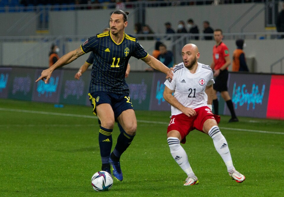 Zlatan Ibrahimovic fikk et tungt comeback for Sverige. Zlatan Ibrahimovic fikk et tungt comeback for Sverige. Foto: Shakh Aivazov / AP / NTB