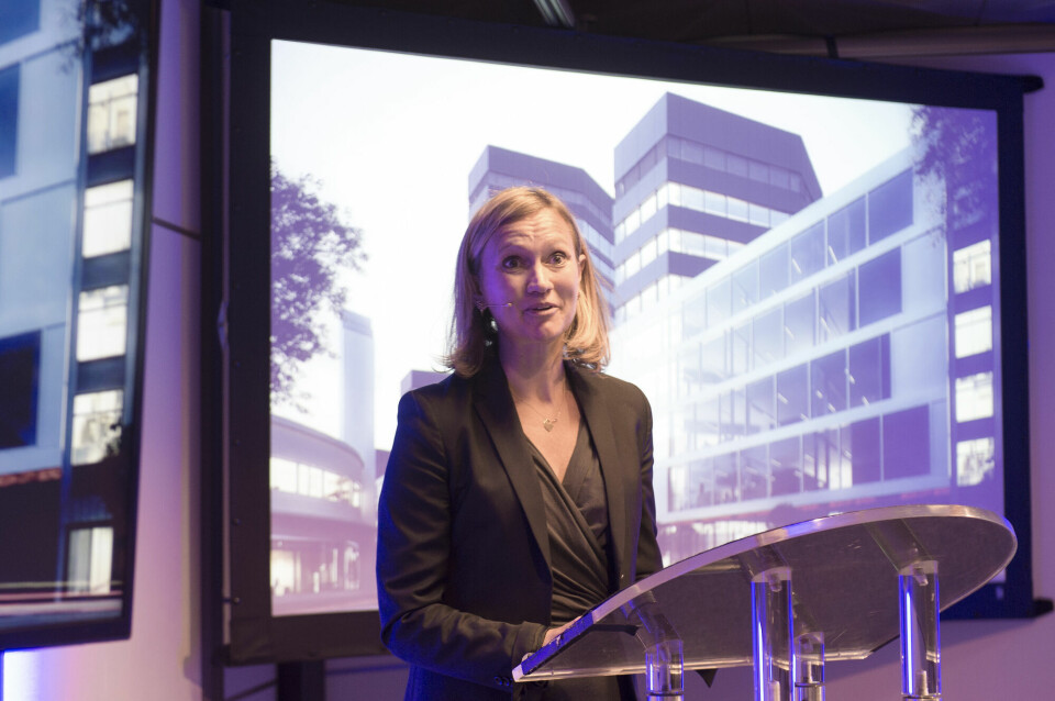 Siv Juvik Tveitnes, administrerende direktør i Schibsted Norge, og tidligere adm.dir i Bergens Tidende.Her ved grunnsteinsnedlegging for Media City Bergenbi 2015. Bergen 20150821.Adm.dir. i BT, Siv Juvik Tveitnes er med på grunnsteinsnedlegging for Media City Bergen fredag. Foto: Marit Hommedal / NTB
