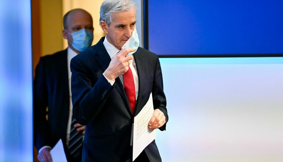 Statsminister Jonas Gahr Støre er under press fra Stortinget. .
