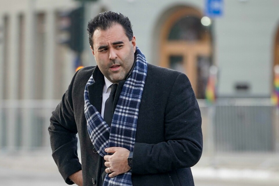 Stortingspresident Masud Gharahkhani gikk onsdag ut med nye regler for hvordan stortingsrepresentanter skal forholde seg til retten til pendlerboliger. Stortingspresident Masud Gharahkhani gikk onsdag ut med nye regler for hvordan stortingsrepresentanter skal forholde seg til retten til pendlerboliger. Foto: Heiko Junge / NTB