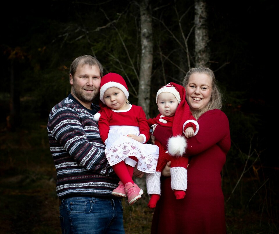 Det ble karantenejul på Fredrik Stokke Hansen (36), Selma (3), Sofie på åtte måneder og Lise Solberg Jørgensen (31). Nå ble også nyttårsfeiringa koronaprega. Det ble karantenejul på Fredrik Stokke Hansen (36), Selma (3), Sofie på åtte måneder og Lise Solberg Jørgensen (31). Nå ble også nyttårsfeiringa koronaprega.