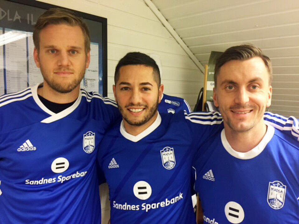 Lasse Ihle (t.v) og Ojan Bijan (midten) får med seg Steffen Lyse (t.h.) som assistent i 2017-sesongen. Foto: Madla IL. Lasse Ihle (t.v) og Ojan Bijan (midten) får med seg Steffen Lyse (t.h.) som assistent i 2017-sesongen. Foto: Madla IL.
