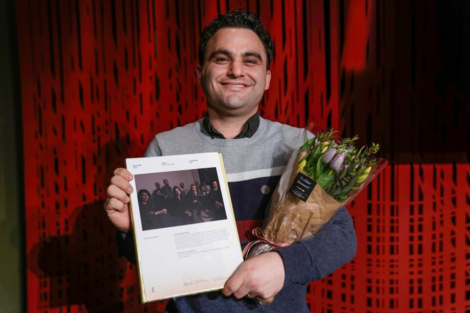 NTB-fotografen Javad Parsa vant prisen for årets bilde 2022 på Litteraturhuset i Oslo. NTB-fotografen Javad Parsa vant prisen for årets bilde 2022 på Litteraturhuset i Oslo. Foto: Stian Lysberg Solum / NTB