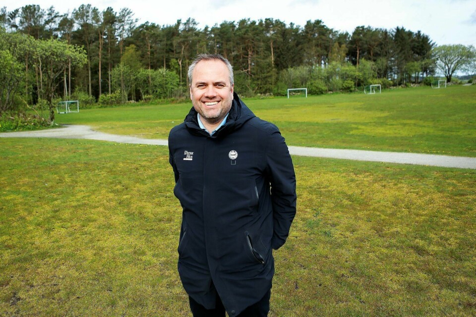 Sandnes Ulf vil vurdere utlån av unggutter i sommer. Daglig leder Tom Rune Espedal erkjenner at veien til A-lagsfotball blir lang med så stor stall. Foto: FRODE OLSEN