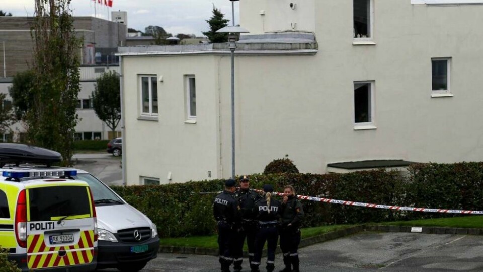 Politiet på stedet der kvinnen ble funnet død. Foto: Per Thime
