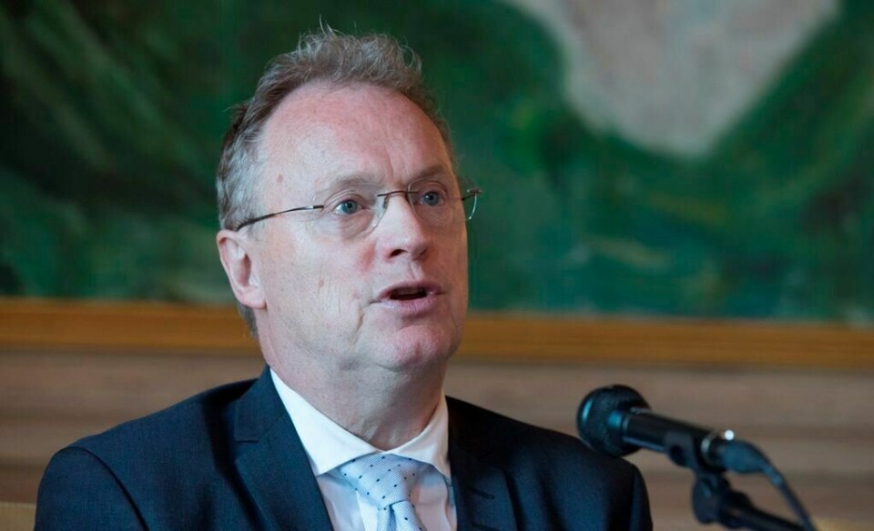 Byrådsleder i Oslo, Raymond Johansen (Ap), får ikke støtte av partiets stortingsgruppe i ønsket om en todelt utbygging av E18 mellom Oslo og Asker.