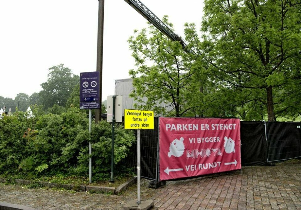 Adgang forbudt: Tøyenparken er stengt for folk flest på grunn av Øyafestivalen.