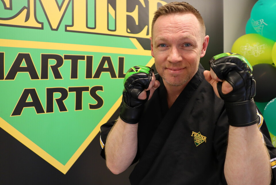 - Flere bør prøve kampsport, for meg ble det redningen, sier kampsportmester, Kenneth Fjeld. Kampsportmester, Kenneth Fjeld.