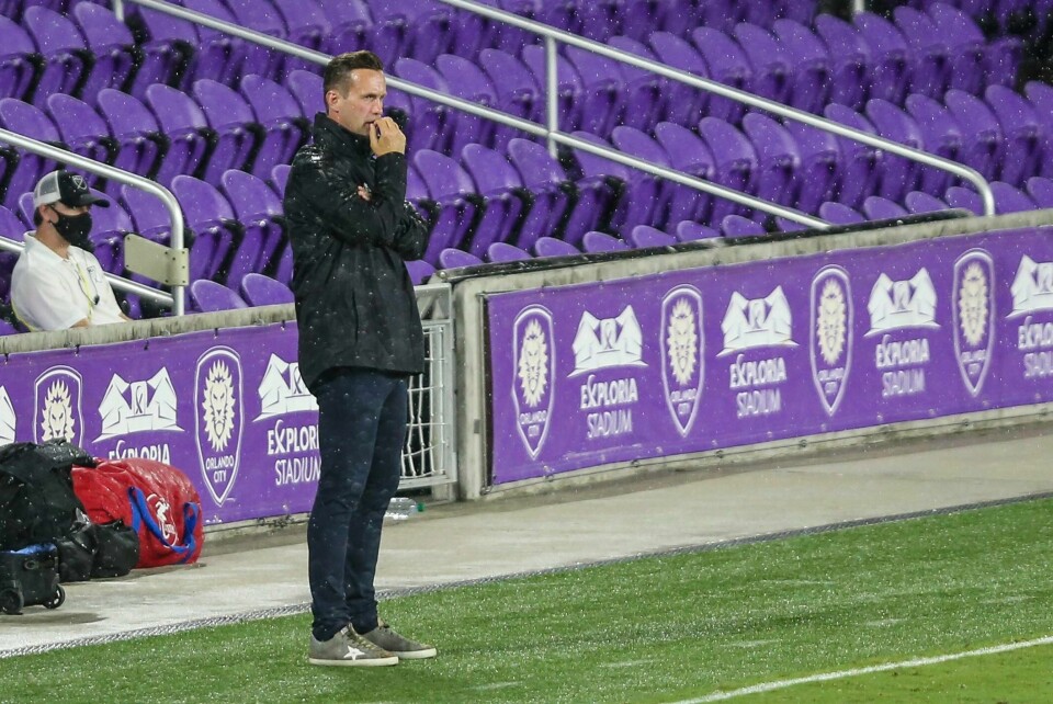 Ronny Deila fikk se sitt New York City FC miste seieren langt inn i overtiden. Ronny Deila fikk se sitt New York City FC ta ledelsen mot CF Montréal, men nordmannens lag tapte til slutt 1-2 i MLS natt til torsdag norsk tid.