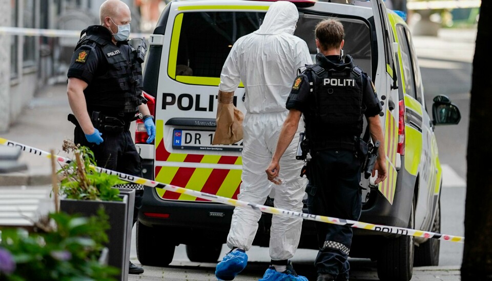 Nødetatene i Tordenskiolds gate i Oslo sentrum da en person ble skutt mandag 19. juli 2021. Nødetatene i Tordenskiolds gate i Oslo sentrum da en person ble skutt mandag ettermiddag.