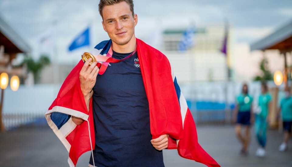 Karsten Warholm sesongåpner på Bislett Games, før han skal forsvare OL-gullet fra Tokyo. Karsten Warholm tror på nok en norsk opptur i lørdagens 1500 meter i Tokyo-OL. Foto: Heiko Junge / NTB