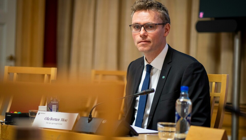 Ola Borten Moe uttaler at han ikke har endret synspunkt på hvilke partier som bør sitte i regjering.