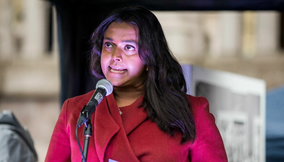 Oslos varaordfører Kamzy Gunaratnam (Ap), her fotografert på en markering mot rasisme til minne om Johanne Zhangjia Ihle-Hansen, er innvalgt på Stortinget for første gang. Hun er en av seks Utøya-overlevende som har plass på Stortinget i den kommende perioden.