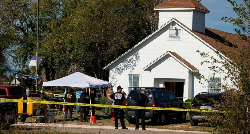 FBI er i gang med å etterforske skytemassakren i kirken i Sutherland Springs i Texas søndag. FBI er i gang med å etterforske skytemassakren i kirken i Sutherland Springs i Texas søndag.