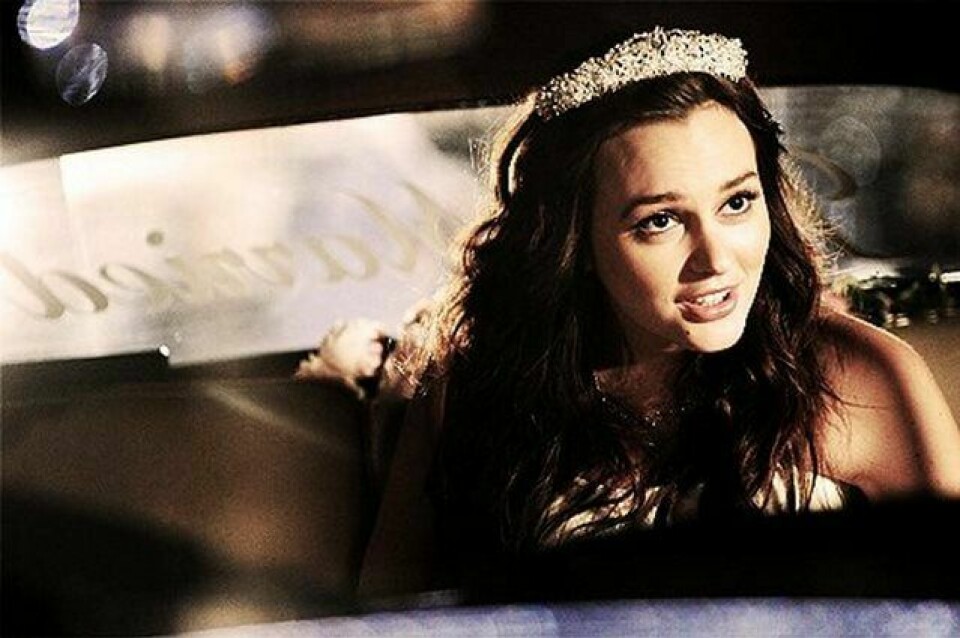 Jentene kappes om å kle seg som amerikanske balldronninger, her representert ved Blair Waldorf i Gossip Girl.