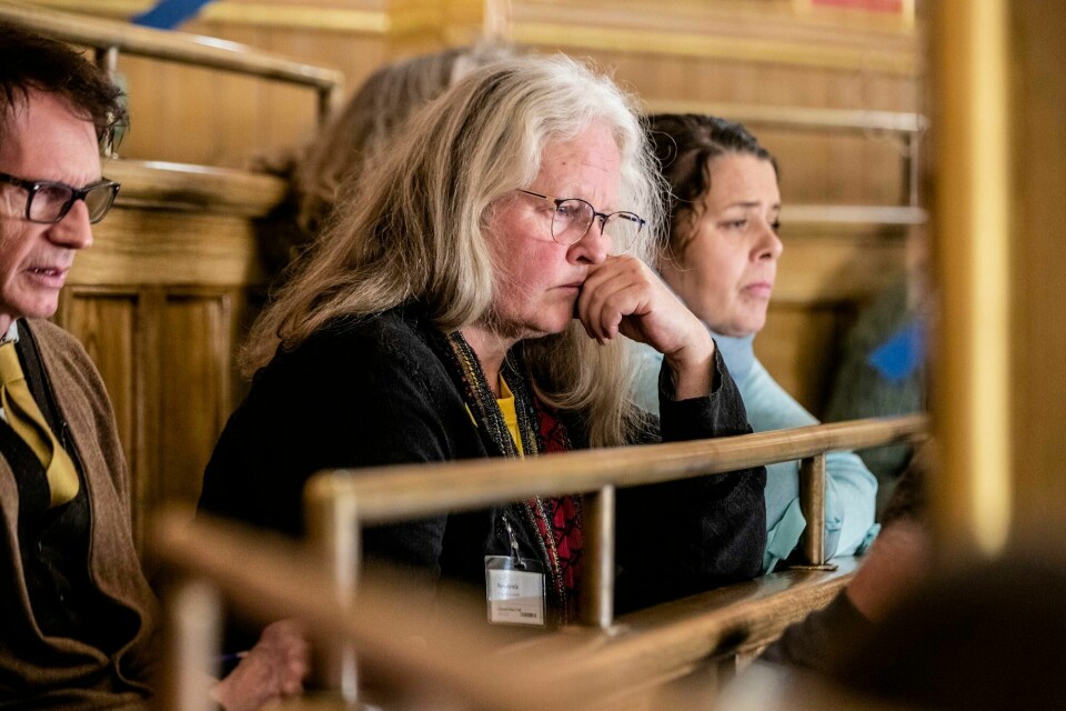 Leder for AAP-aksjonen, Elisabeth Thoresen, mener Nav-ansatte snoker i hennes personlige informasjon. Vi må kunne stole på at Nav overholder personvernet, skriver Dagsavisen. Leder for AAP-aksjonen, Elisabeth Thoresen, mener Nav-ansatte snoker i hennes personlige informasjon. Vi må kunne stole på at Nav overholder personvernet, skriver Dagsavisen.