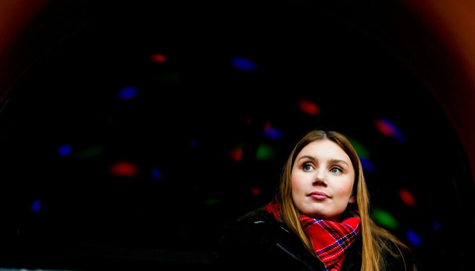 Ella Marie Hætta Isaksen under markeringen av den internasjonale kvinnedagen 8. mars på Youngstorget i Oslo. Ella Marie Hætta Isaksen under markeringen av den internasjonale kvinnedagen 8. mars på Youngstorget i Oslo. Foto: Javad Parsa / NTB