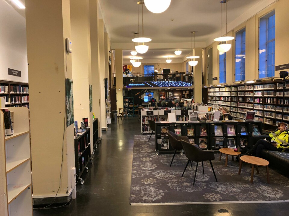Stenger bibliotekdørene for godt. Og neste år skal bygget selges. ###