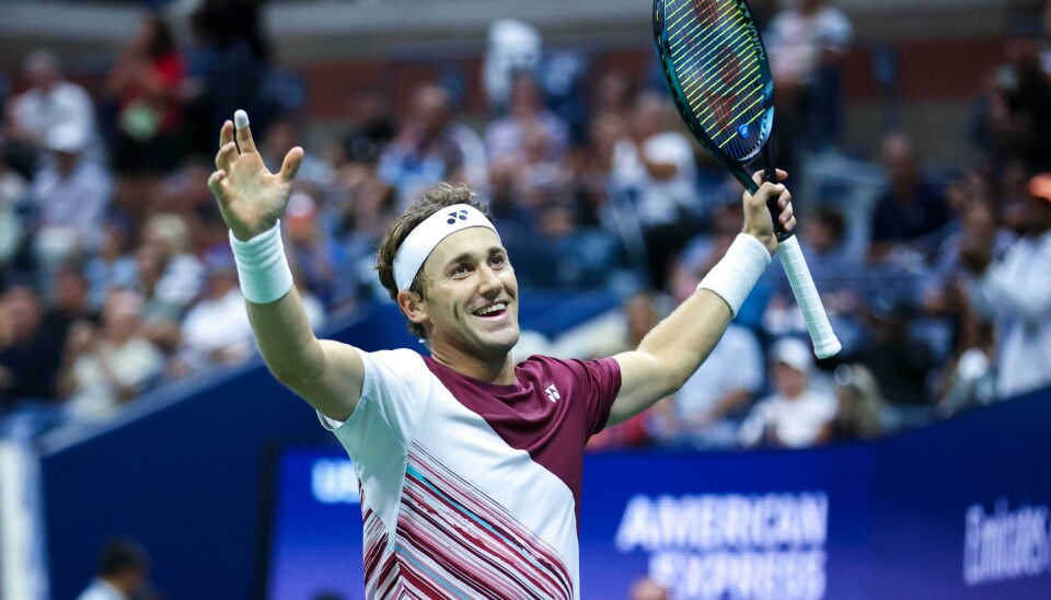 Casper Ruud jubler etter å ha vunnet kvartfinalen mot italienske Matteo Berrettini i US Open. Casper Ruud jubler etter å ha vunnet kvartfinalen mot italienske Matteo Berrettini i US Open. Foto: Pontus Höök / NTB